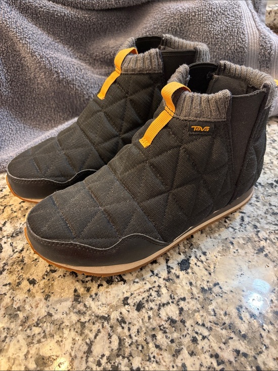 Teva Shoes - Teva Black Quilted Slip-On Ankle Boots with Yellow Pull Tabs
